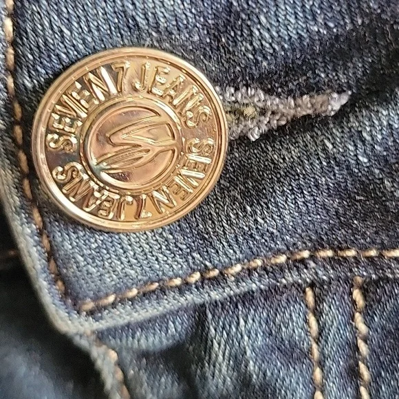 Seven7 Embellished/Distressed Denim Jeans, 5 Pocket, Skinny Ankle Size 8 - Picture 6 of 13
